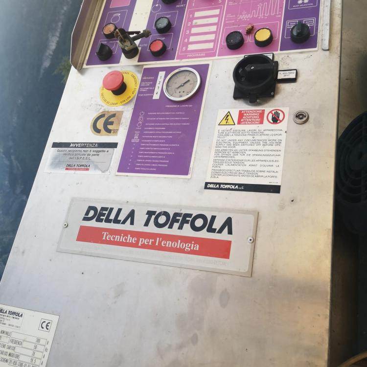 Pneumatic Membrane Press grapes Della Toffola Used