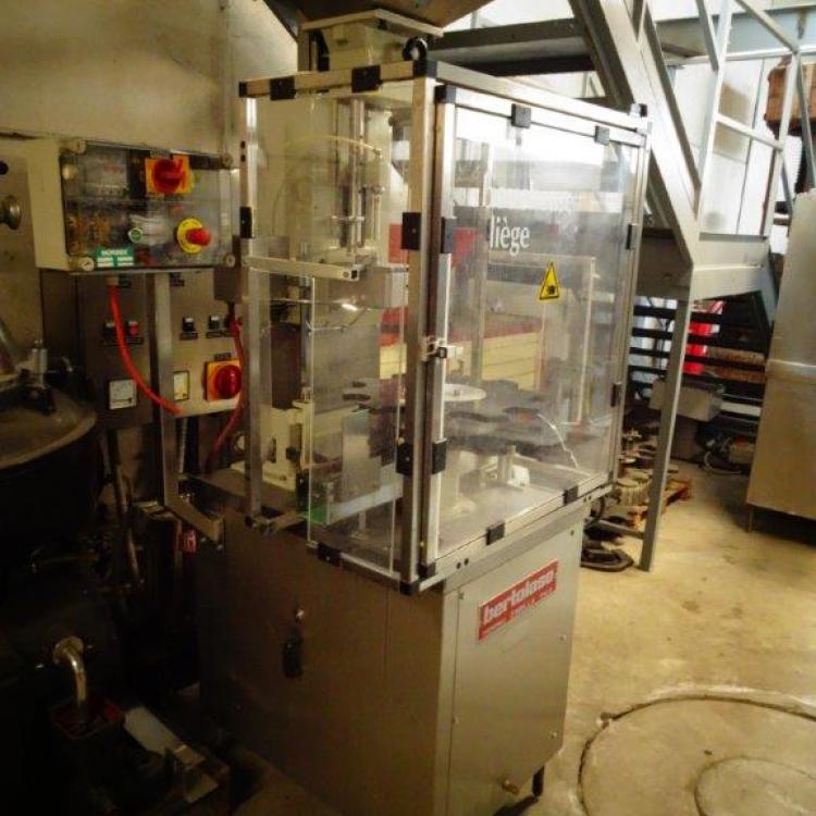 Used Automatic Corking Machine