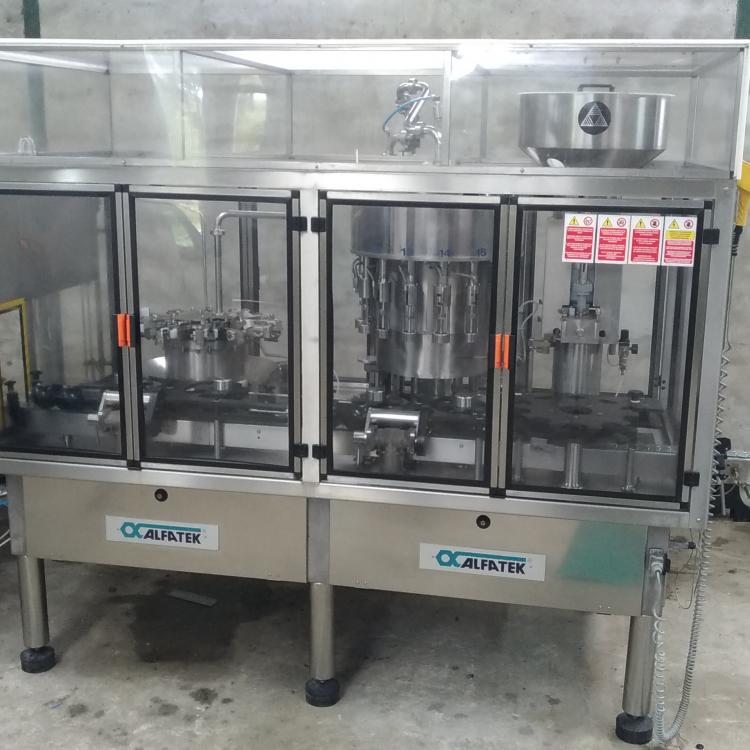 Used Filling Monoblock for glass bottles